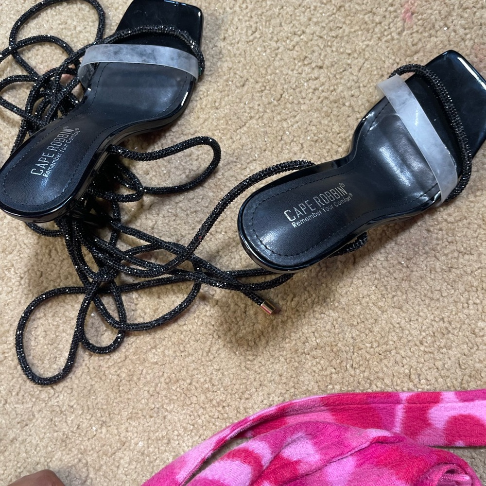 Miss Lola Black Strappy Heels - Picture 4 of 4